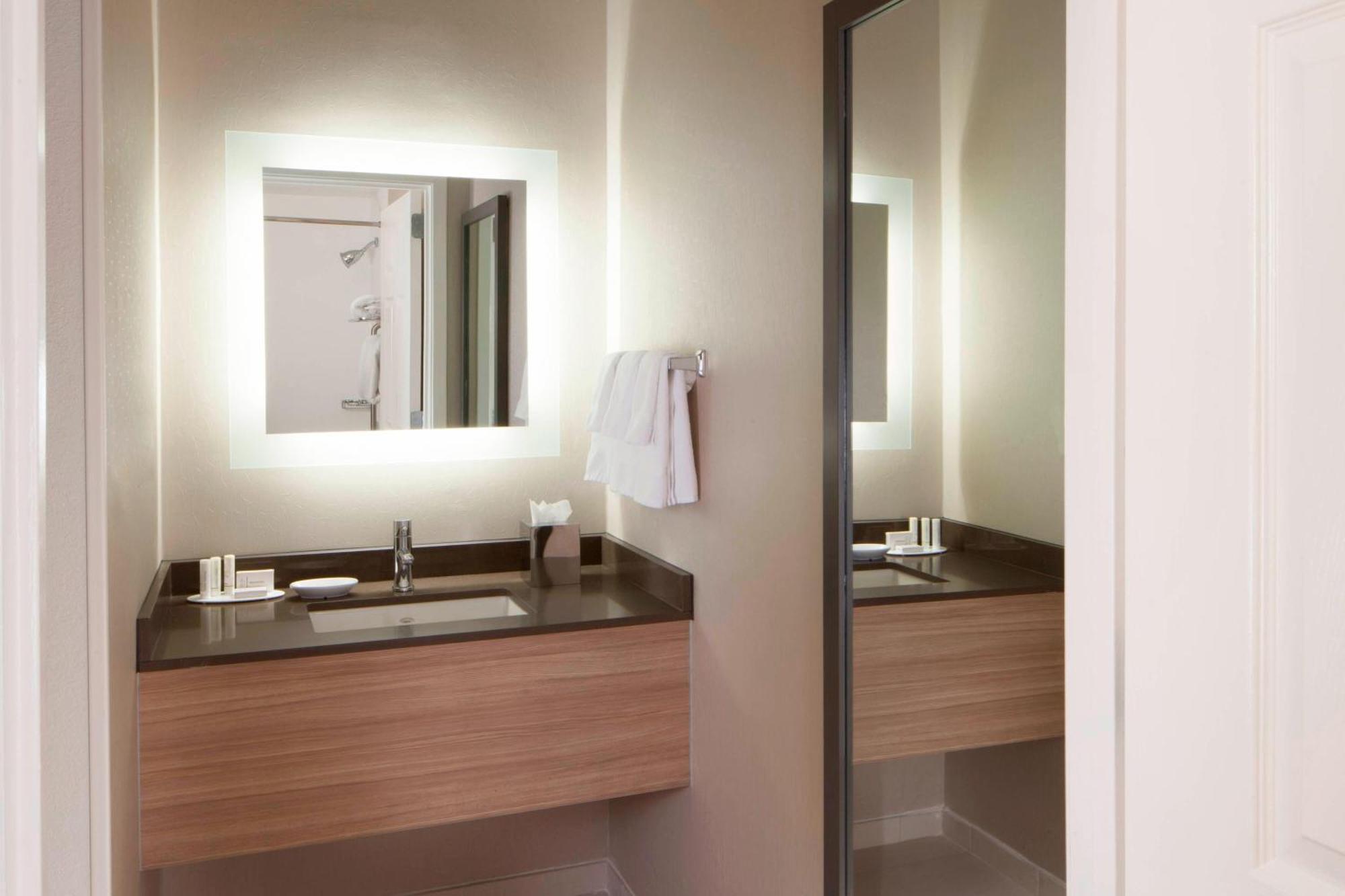 Springhill Suites By Marriott Atlanta Kennesaw Esterno foto